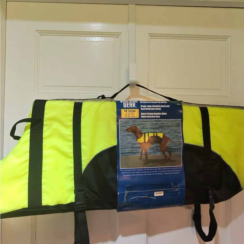 Guardian Gear High-Visibility Yellow and Black Dog Aquatic Float Life‎ Vest